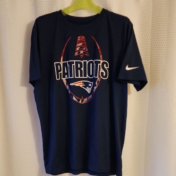 Nike - New England Patriots Navy Blue T-Shirt - Size L - Picture 1 of 3